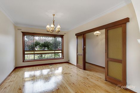 Property photo of 8 Bayview Road Seddon VIC 3011