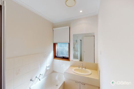 Property photo of 15/12 John Street Blackburn VIC 3130