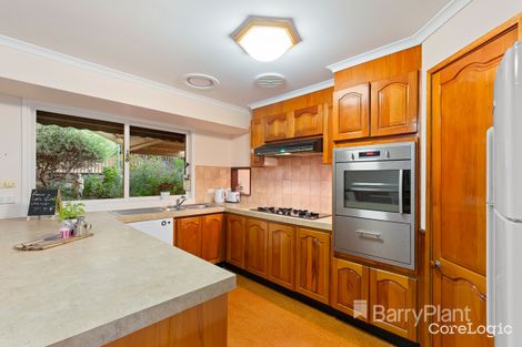 Property photo of 26 Dobell Drive Eltham VIC 3095