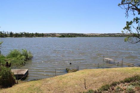 Property photo of 756 East Front Road Five Miles SA 5238