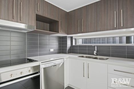 Property photo of 502/8 Kyabra Street Newstead QLD 4006