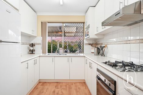 Property photo of 2/21 Berkshire Drive Beldon WA 6027