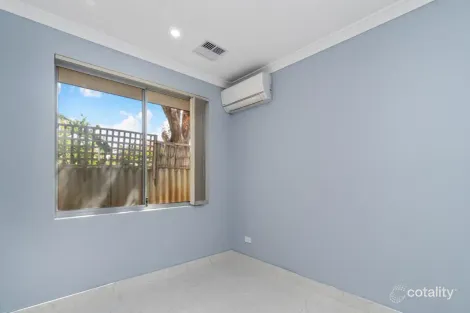 Property photo of 12A Clancy Way Thornlie WA 6108
