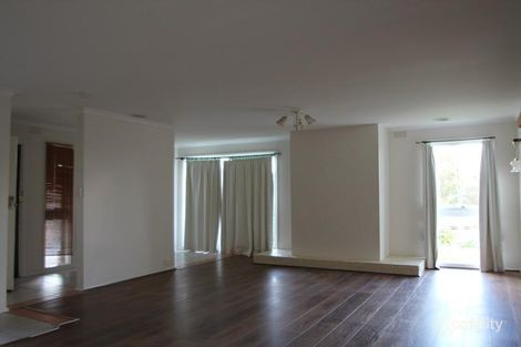 Property photo of 77 Kipling Avenue Mooroolbark VIC 3138