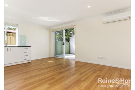 37 Midlothian Ave, Beverly Hills, NSW 2209