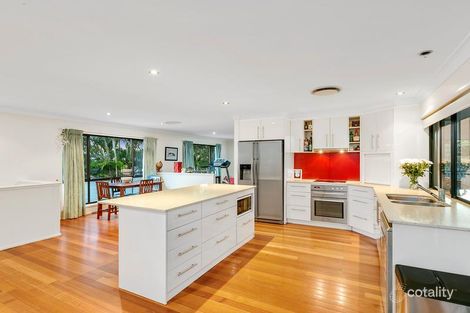 Property photo of 6 Tanya Court Benowa QLD 4217