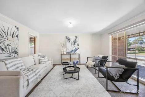 Property photo of 25 Dalray Crescent New Gisborne VIC 3438