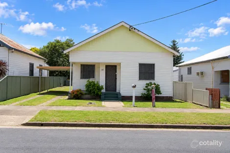 12 Albert St, Mayfield, NSW 2304