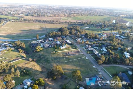 17b Dwyer St, Wy Yung, VIC 3875