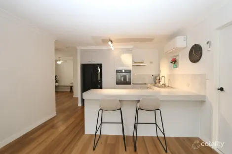 Property photo of 2/9 Nina Parade Arundel QLD 4214