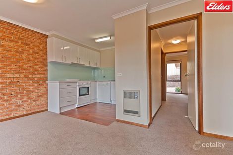Property photo of 25 Rowe Place Phillip ACT 2606