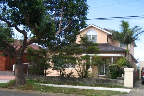 74 Rosemeath Ave, Kingsgrove, NSW 2208