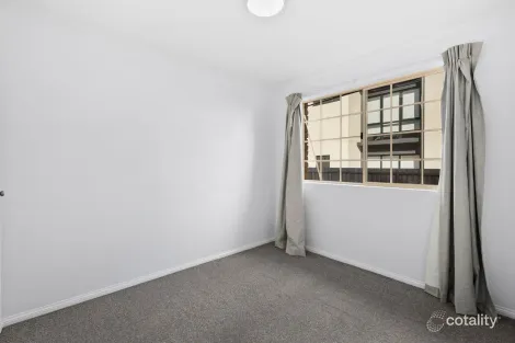 Property photo of 2/6 Shirley Street Indooroopilly QLD 4068