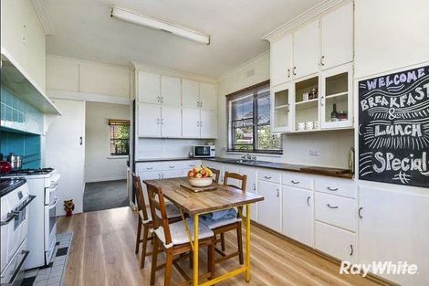 Property photo of 108 St Aidans Road Kennington VIC 3550