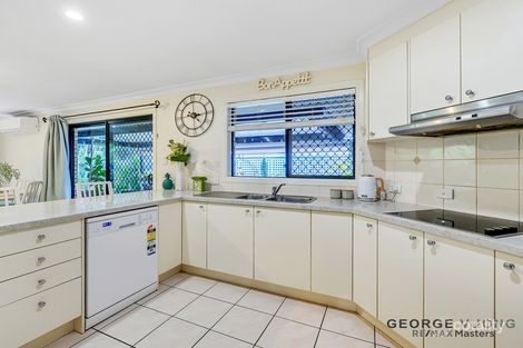 Property photo of 6 Parkside Place Forest Lake QLD 4078
