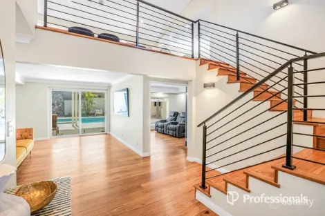 Property photo of 8 Moth Court Ocean Reef WA 6027