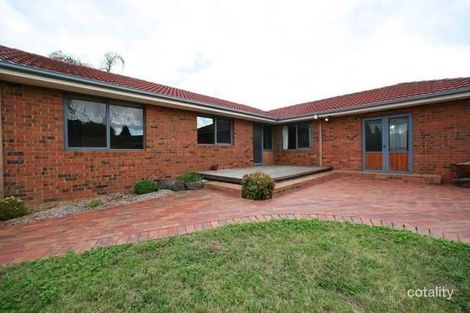 Property photo of 2 Bellfield Drive Lysterfield VIC 3156