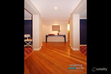 Property photo of 37 Waterfall Drive Jerrabomberra NSW 2619