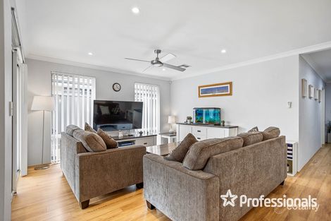 Property photo of 15 Belvoir Road Hilbert WA 6112