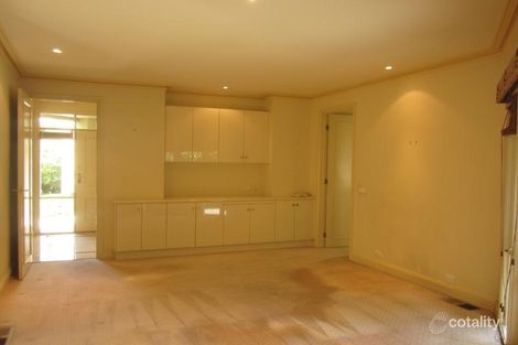 Property photo of 2/21 Kardella Street Malvern East VIC 3145
