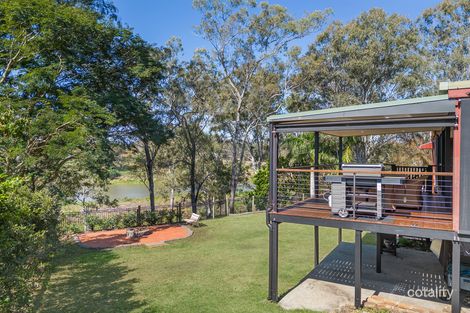 Property photo of 82 Leichhardt Crescent Barellan Point QLD 4306