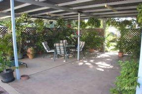 Property photo of 25 Dundas Street Emerald QLD 4720