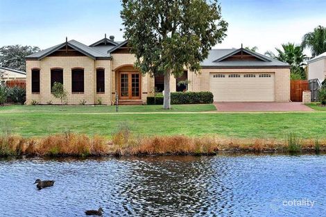 24 Braidwood Dr, Australind, WA 6233