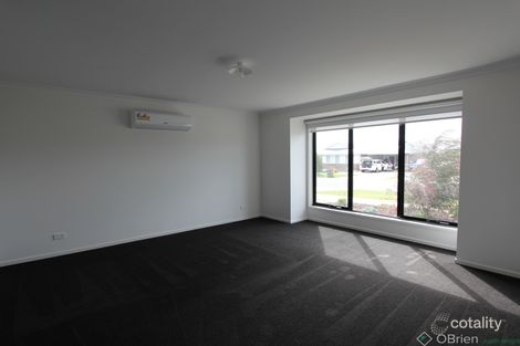 Property photo of 31 Seacrest Drive Cowes VIC 3922