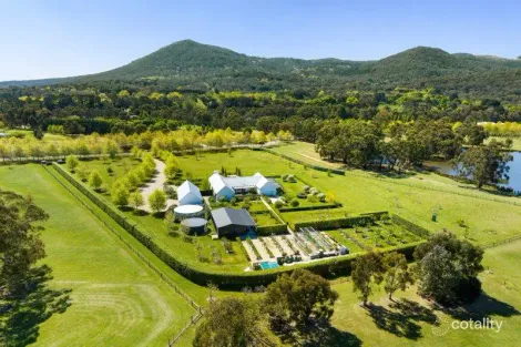 44 Manorina Way, Macedon, VIC 3440