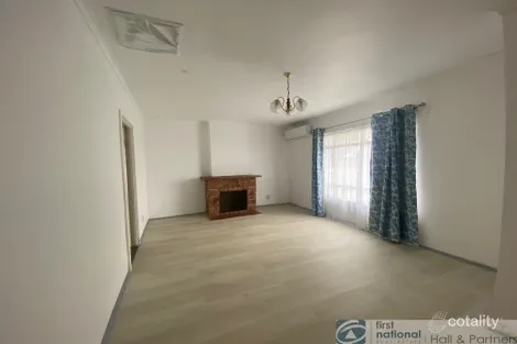 Property photo of 43 Tristania Street Doveton VIC 3177