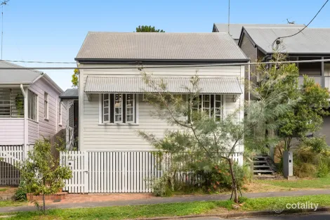 Property photo of 30 Victoria Street Kelvin Grove QLD 4059