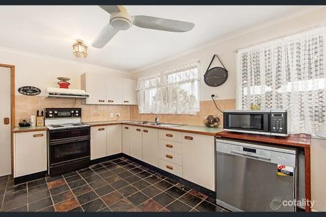 31 Brisbane Cres, Barellan Point, QLD 4306