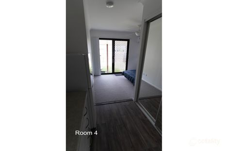 Property photo of 28 West Avenue Wynnum QLD 4178