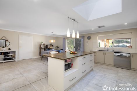 Property photo of 25 Kadina Road Gooseberry Hill WA 6076