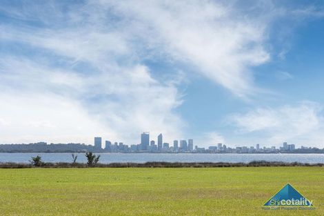 Property photo of 6 Tanson Street Attadale WA 6156