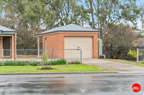 Property photo of 51 Neil Street Kangaroo Flat VIC 3555