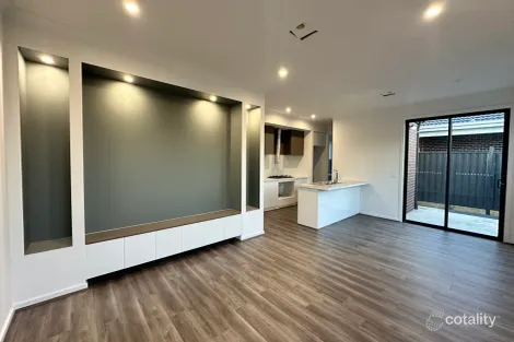 Property photo of 3 Jasper Way Cobblebank VIC 3338
