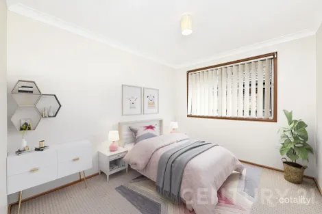 Property photo of 48 Eynham Road Milperra NSW 2214