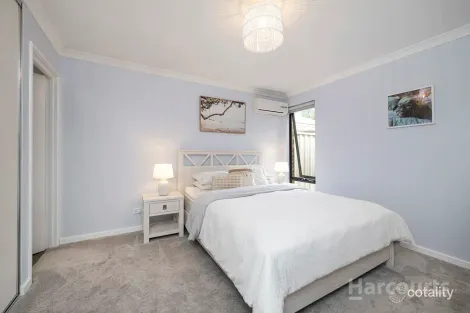 Property photo of 160 Shiraz Boulevard Pearsall WA 6065