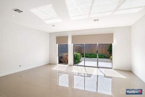 Property photo of 7 Haven Crescent Ascot Vale VIC 3032