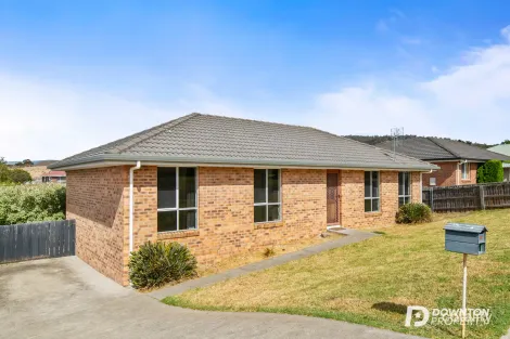 9 Corsair Pl, Huntingfield, TAS 7055