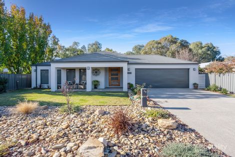 Property photo of 48 Cambridge Drive Wangaratta VIC 3677