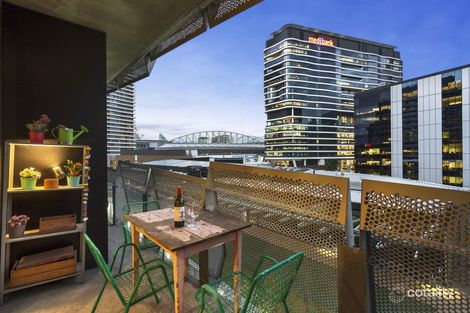 Property photo of 706/8 Waterview Walk Docklands VIC 3008