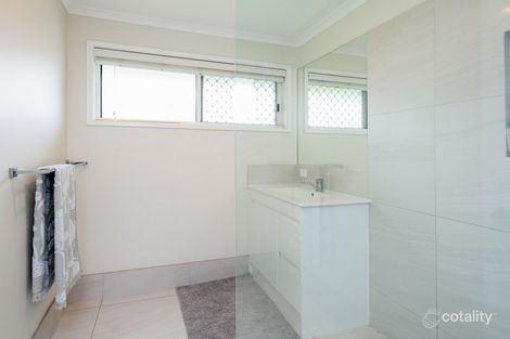 Property photo of 2/23 Chaplin Crescent Oxenford QLD 4210