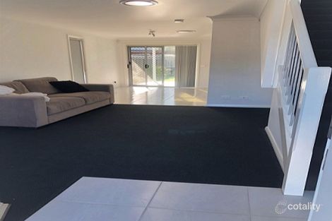 Property photo of 112 Hampshire Boulevard Spring Farm NSW 2570