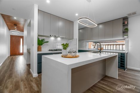 Property photo of 16 Oasis Avenue Mickleham VIC 3064