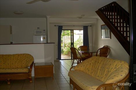 Property photo of 2/65-69 Cedar Road Palm Cove QLD 4879
