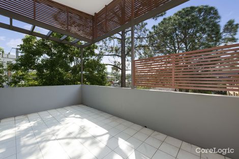 Property photo of 3/45 Railway Avenue Indooroopilly QLD 4068