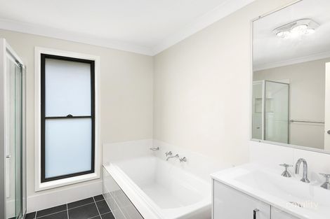 Property photo of 11 Ruby Road Rutherford NSW 2320