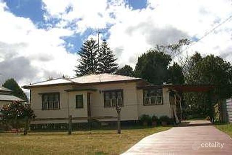 5 Wallace St, Newtown, QLD 4350